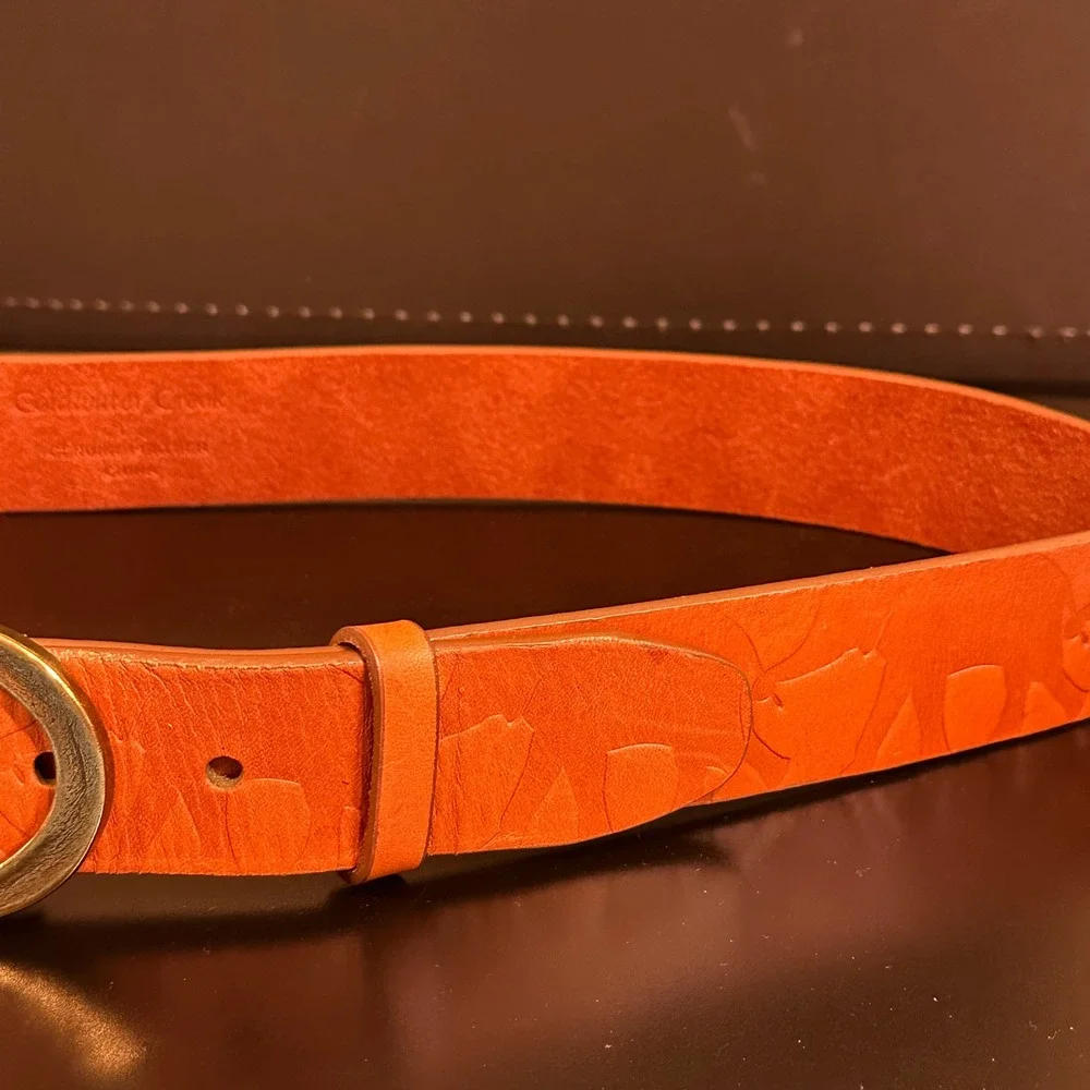 Coldwater Creek Mens Orange Genuine Leather Embossed Floral Belt Brass Buckle L